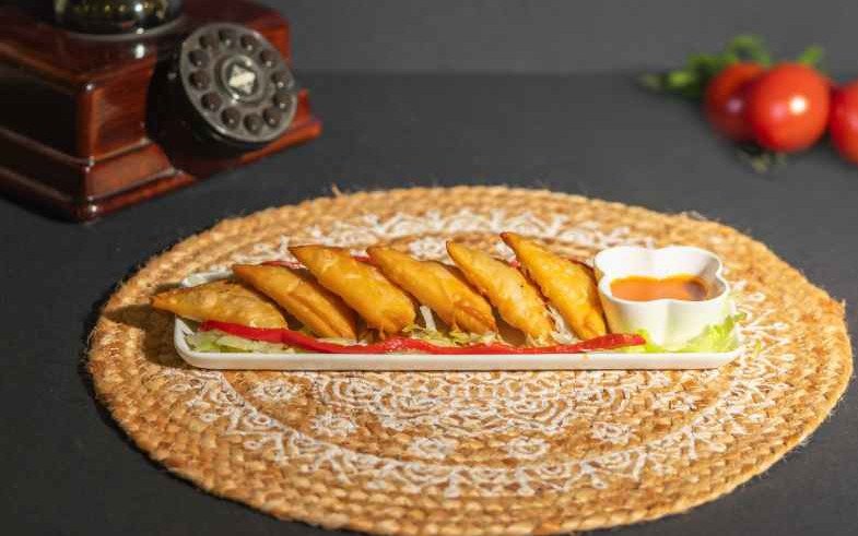 Laham Sambosa (Beef)